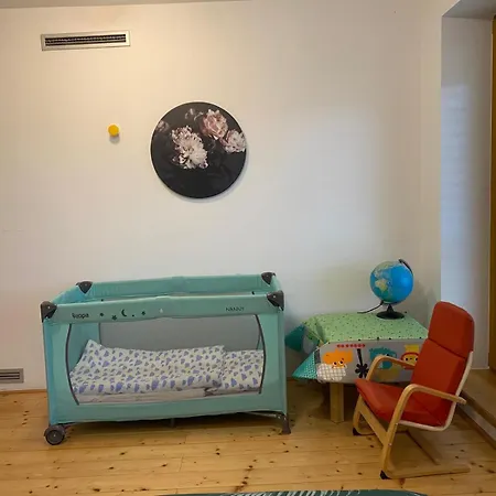 アパート #1 With Double Bed In A With Nice Pool Ústí nad Labem
