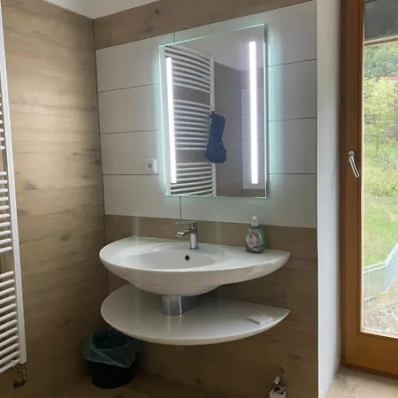 #1 With Double Bed In A With Nice Pool * Ústí nad Labem
