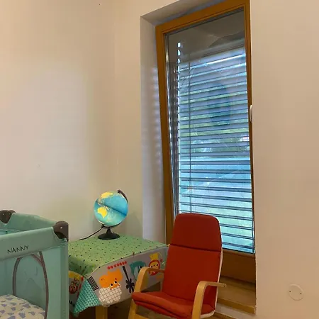#1 With Double Bed In A With Nice Pool アパート