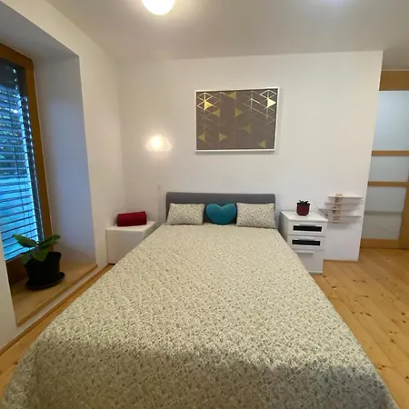 Apartamento #1 With Double Bed In A With Nice Pool Ústí nad Labem